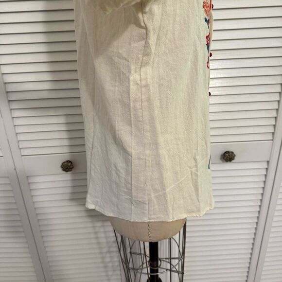 Manly/Unisex Casual Cream and Red Embroidered Button Down Shirt - Picture 7 of 13